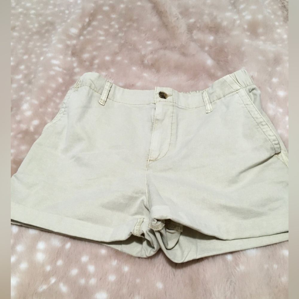 NWOT Old Navy Classic Women's EVERYDAY Casual Cotton Shorts in Light Beige